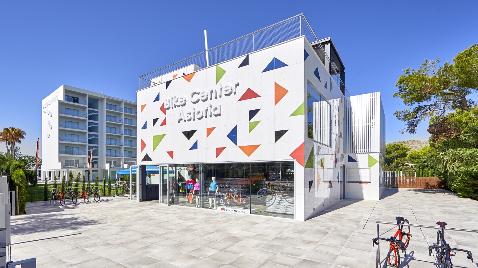 Nuevo Bike Center Astoria